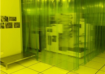 千級車間黃光區(qū)