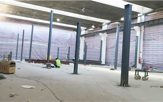 承建合成電器廠房裝修工程